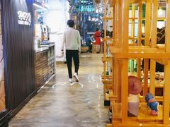 大堂-河坝烧烤串城(金达莱店)