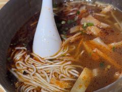 -魔都三兄弟酸辣粉·蘸卤炸串(虹桥万科店)