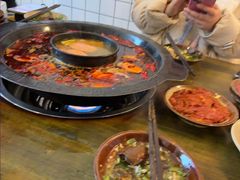 -黄潇洒老火锅(九眼桥宏济巷店)