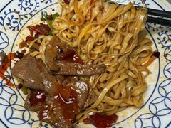 -李与白包子铺(桐梓林店)