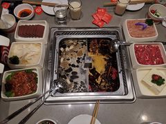 -海底捞火锅(杭州萧山宝龙广场店)