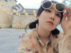 -绳金塔