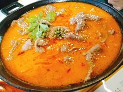自制不老牛肉汤锅-付掌柜在成都·热炒砂锅集(金禾店)