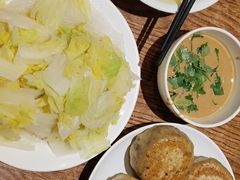 -清真吴记门钉肉饼·喜多利