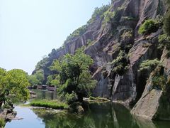 -绍兴东湖风景区