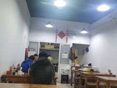 大堂-阿姨小肉摊(同济西苑店)