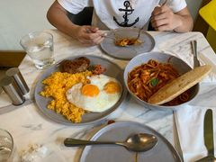 -The Sunny Side Cafe Station 1