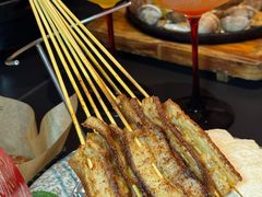 -何师烧烤·香辣蟹·川菜·30年老品牌(太古里旗舰店)