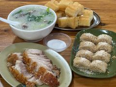 -洲心明记烧肉大粥(总店)