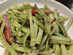 -披云云小馆·味道江湖(姚家园万象汇店)