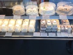 -红宝石·鲜奶小方·海派西点房(南丹店)