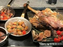 -怡豪大饭店·49楼旋转自助餐厅