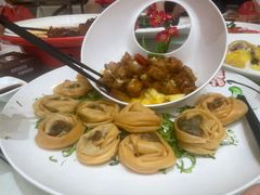 -东豪园林海鲜酒家(南港路辅路店)