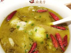 -渝是乎酸菜鱼·川渝小炒(新世界百货望京店)