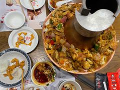 现炸酥肉-沪小二铜炉蛙锅(苏州中心星悦汇店)