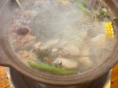 石橄榄炖鸡-洪大厨鸡煲(福田店)