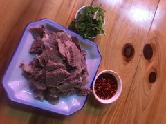 -大陈鸿源牛肉馆(大陈总店)