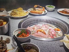 -欢乐牧场海鲜牛排烧烤涮自助(怀柔万达广场店)