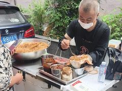 -六广门毛阿姨糯米饭