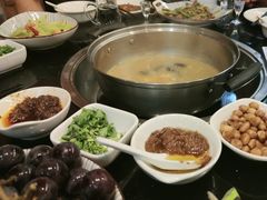 -丫丫汤膳打边炉(宏府408坊店)