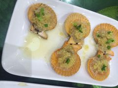 -四川小胡子海鲜(丁村万人海鲜广场店)