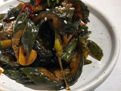 -巷子里小酒馆(繁荣路店)