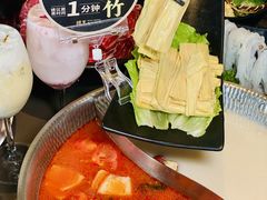 -捞王锅物料理(上海世茂广场店)