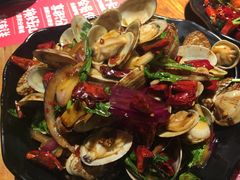 -聚点串吧·北京烧烤(赵登禹路店)