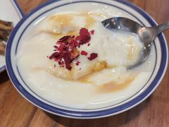 -云阿蛮云南生烫牛肉米线(奉贤路店)