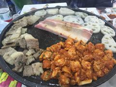 金妈家韩式烤肉(九街店)-金妈家烤肉(龙湖U城天街店)