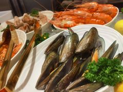 -圣丰索菲特·2 On 988 Café 自助餐厅