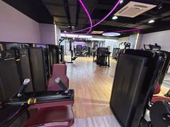 -一兆韦德健身(张杨路店)