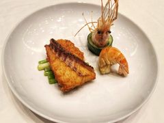 龙皇披金甲-明阁 Ming Court(广州朗豪酒店)