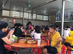 大堂-阿弟早茶·家庭小炒·火锅(九村店)