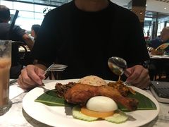 -关夫人餐厅(阳光广场店)