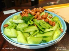 -东大桥小国抻面烧烤(长通路店)