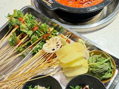 -钢管厂歆瑞源油卤串串香(春熙路太古里店)