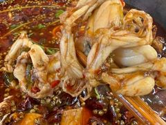 -鸿顺老铁锅美蛙鱼府(解放碑店)