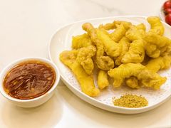 两吃里脊-金鹰鼎酒店
