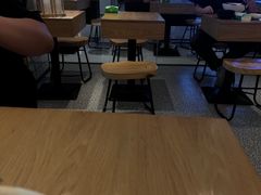 -蒙自源米线大王(花园城商场店)