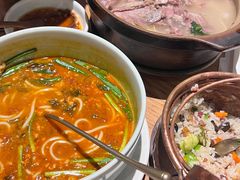 -一坐一忘云南菜(嘉里中心店)
