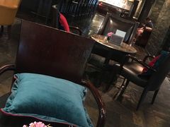 -上海锦江汤臣洲际大酒店柒酒廊
