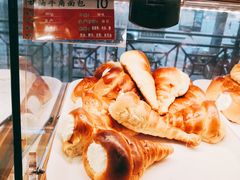 奶油牛角面包-新侨三宝乐面包店(崇文门店)