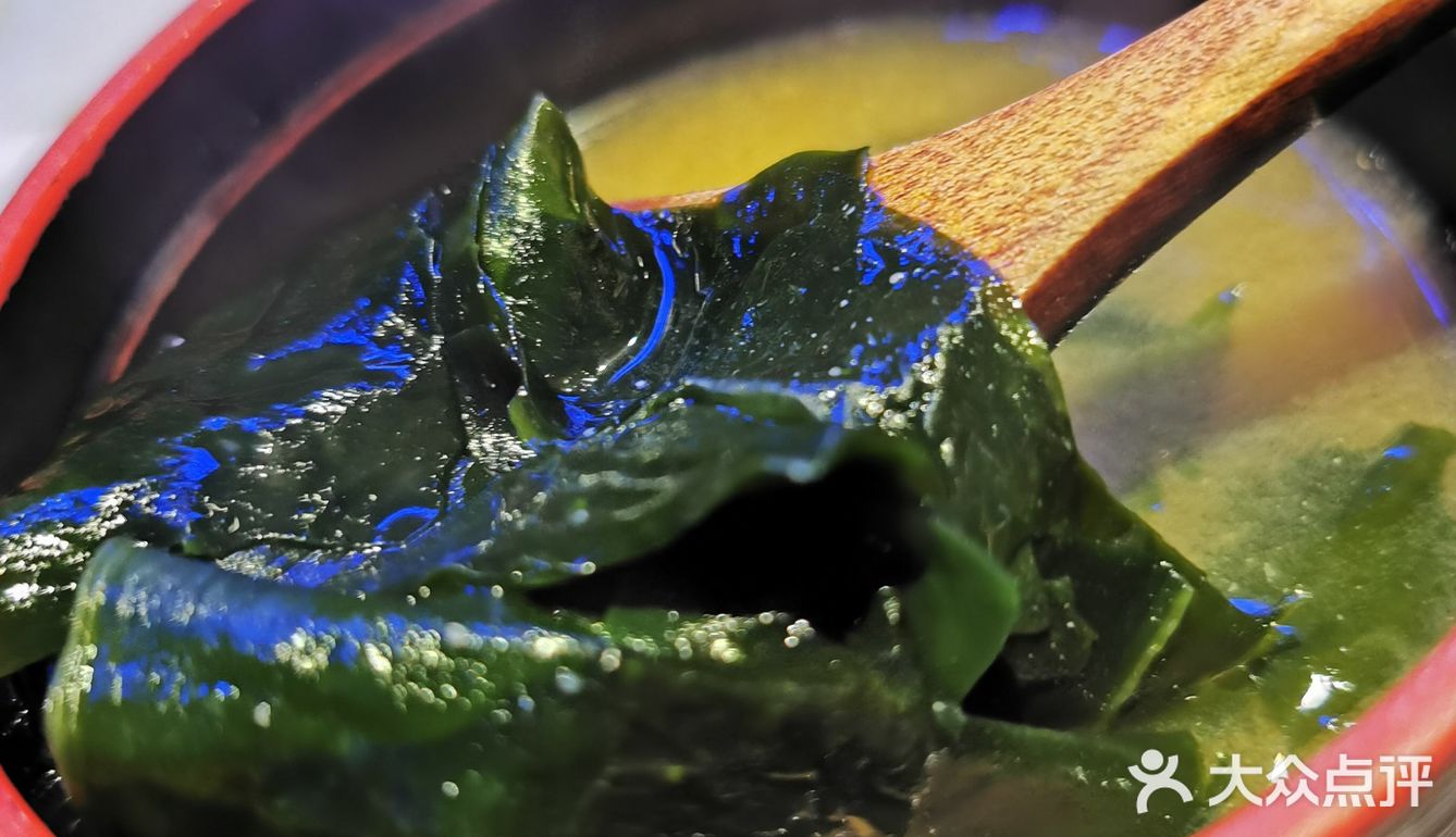 三重口感 浓郁巧克力蛋糕打底+冰激凌