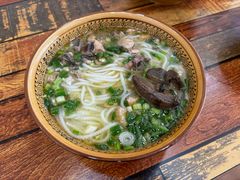 -正宗李家土鸡米线店