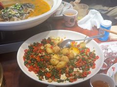 -川流不息·地道川菜·小龙虾(松东路店)