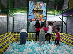 -蒙特利亲子乐园