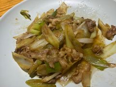 -娜仁图雅蒙古美食村(33小镇店)