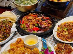 -百味地锅鸡(二店·财校分店)