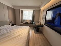 -杭州西湖湖滨银泰亚朵酒店